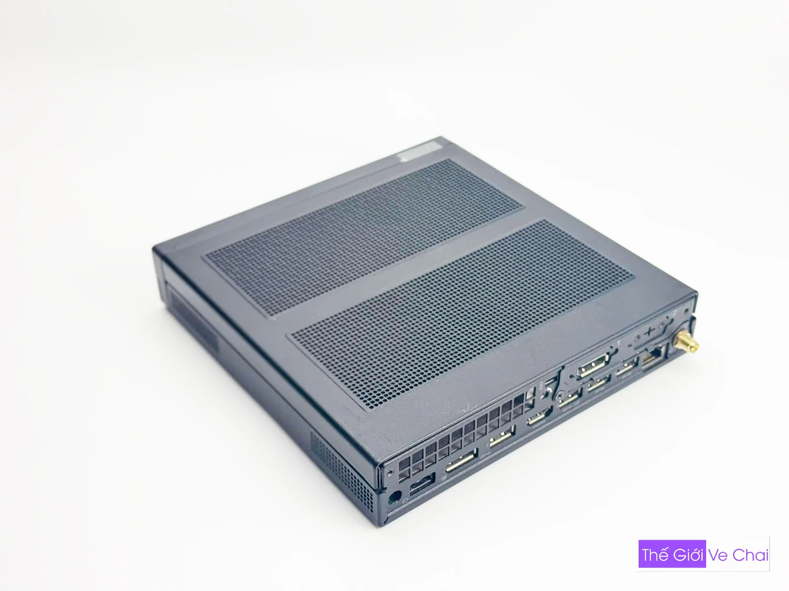 LENOVO-P3 TINY BAREBONE-WEB_008.jpg