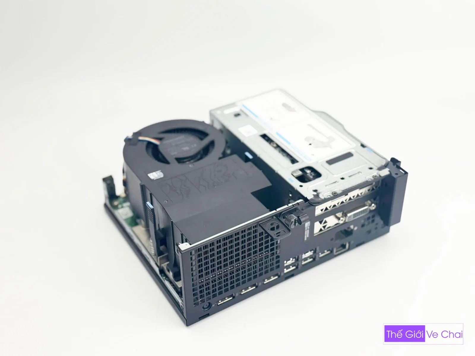 DELL-PRECISION-3280-RTX-1650-WEB-008.jpg