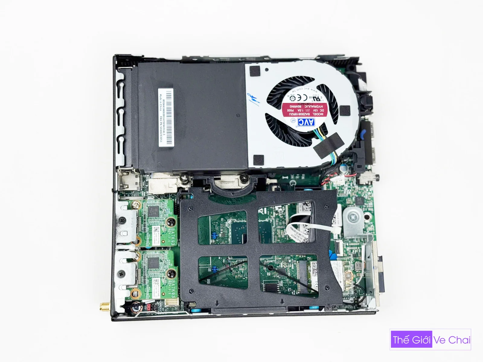 LENOVO M90Q GEN 3-WEB_001.jpg