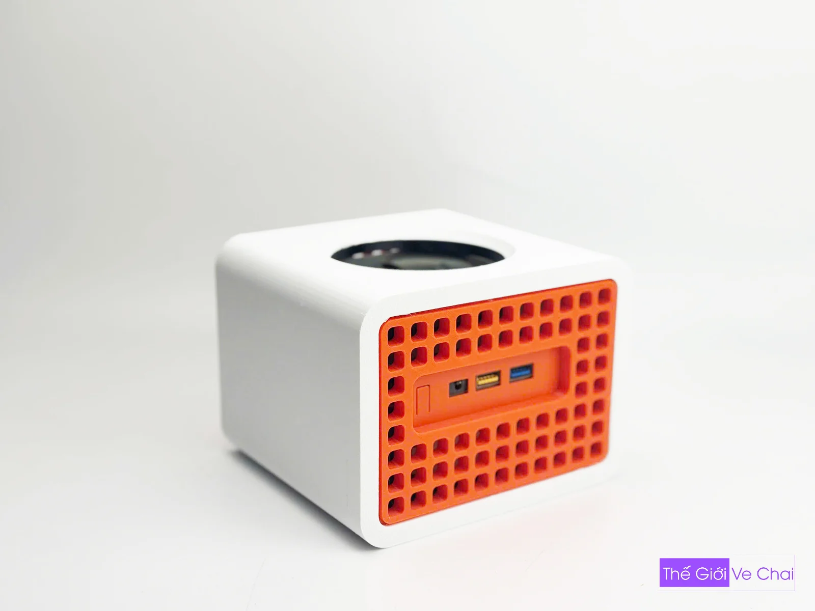 3D-VO NUC 8I3BEB-WEB_006.jpg