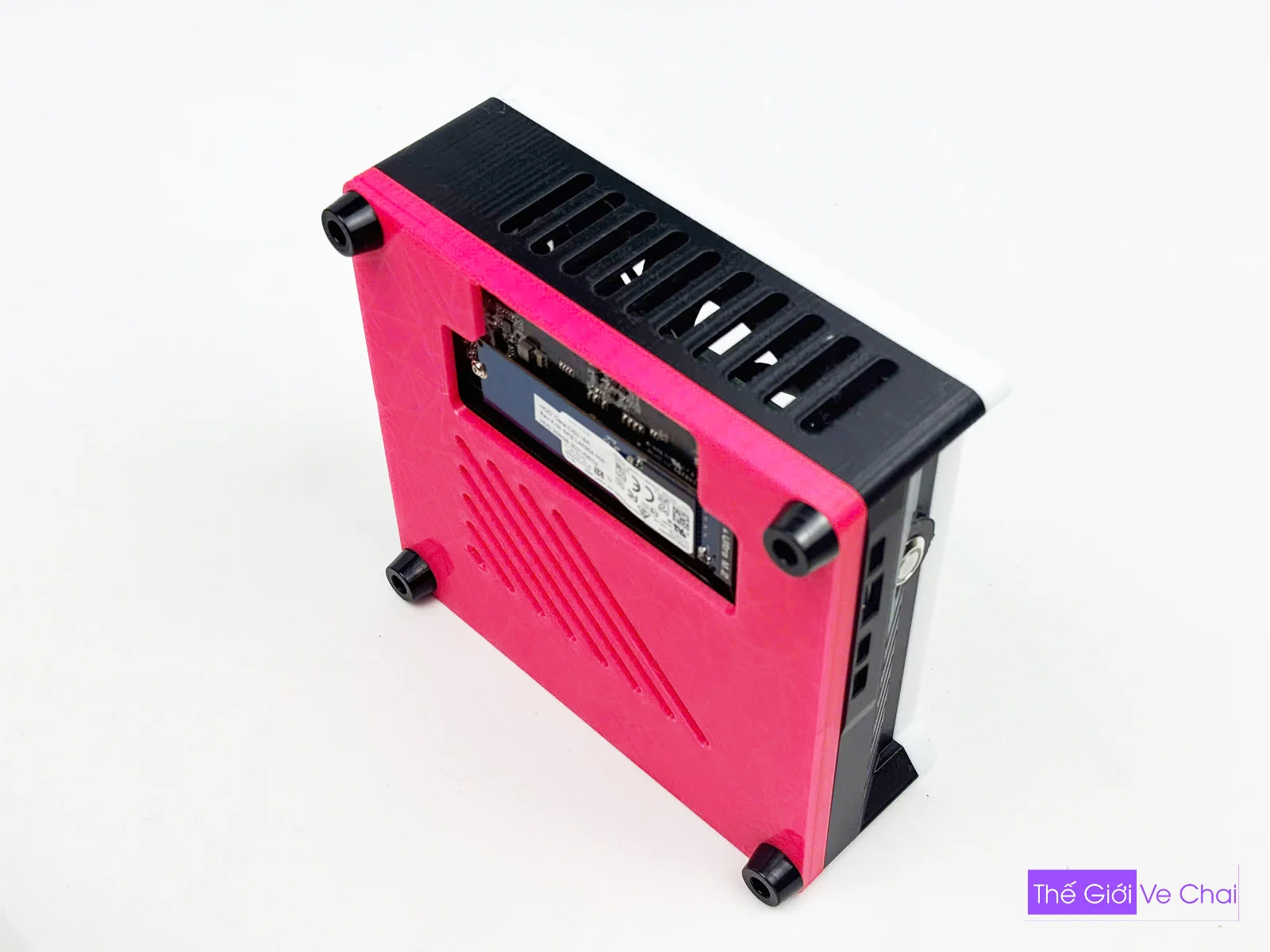 CASE X300 LO THIEN-WEB_002.jpg