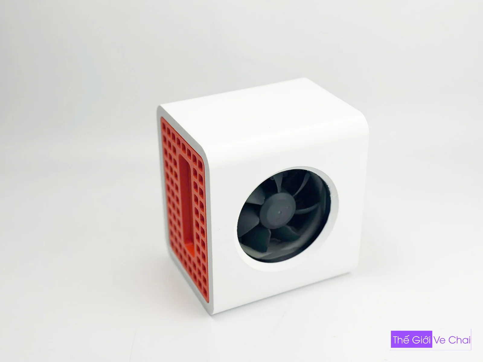 3D-VO NUC 8I3BEB-WEB_005.jpg