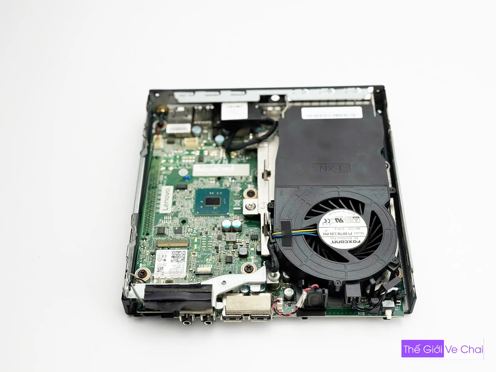 LENOVO-M910Q-WEB_009.jpg