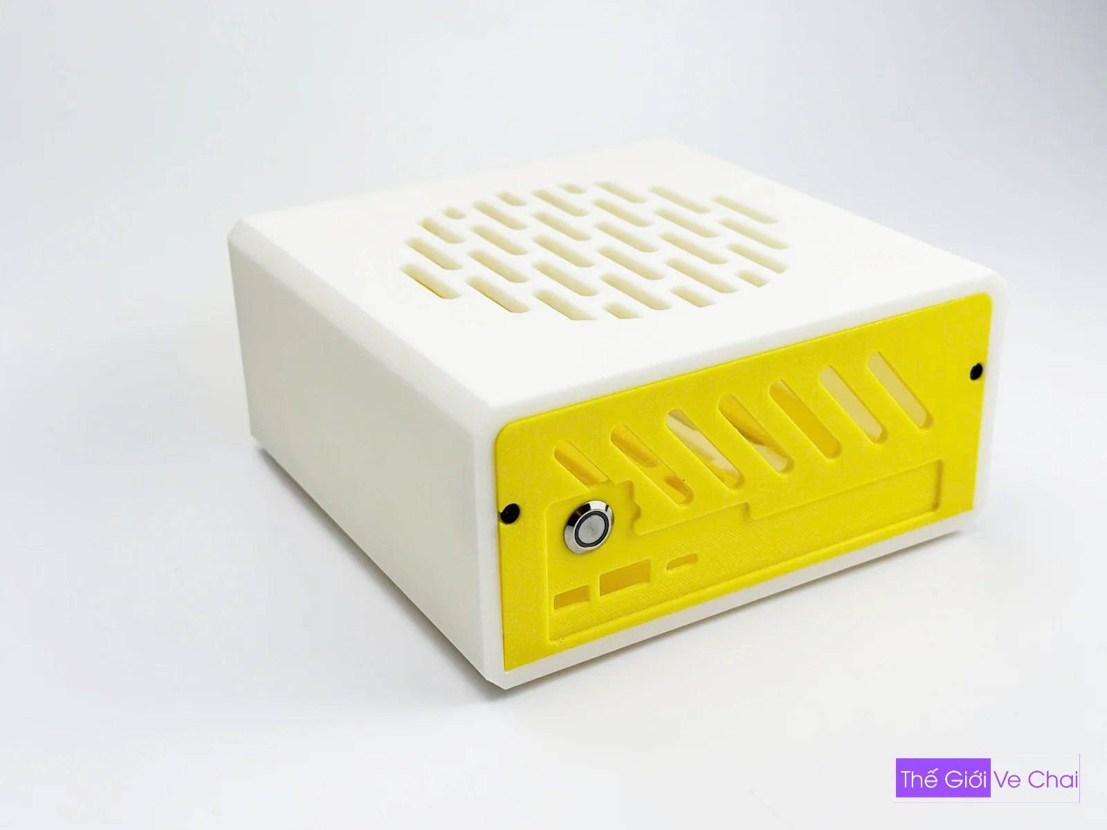 3D-CASE X300 VANG TRANG-WEB_002.jpg