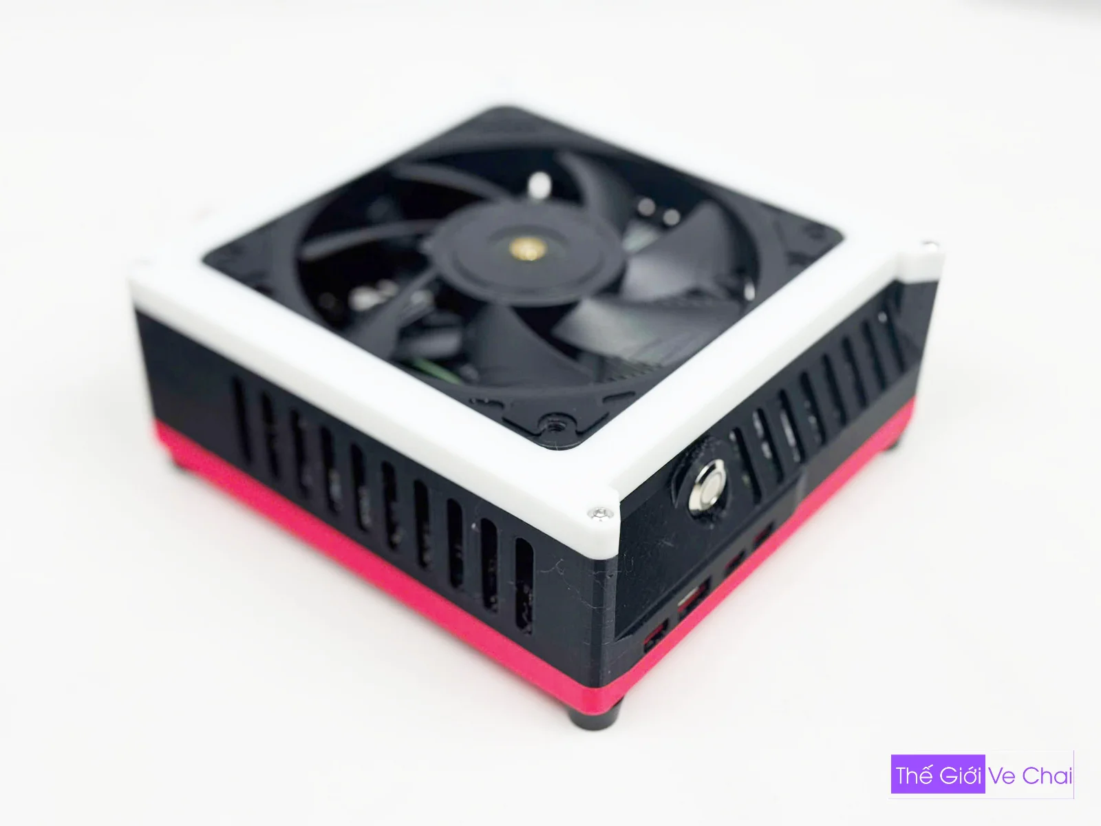 CASE X300 LO THIEN-WEB_004.jpg